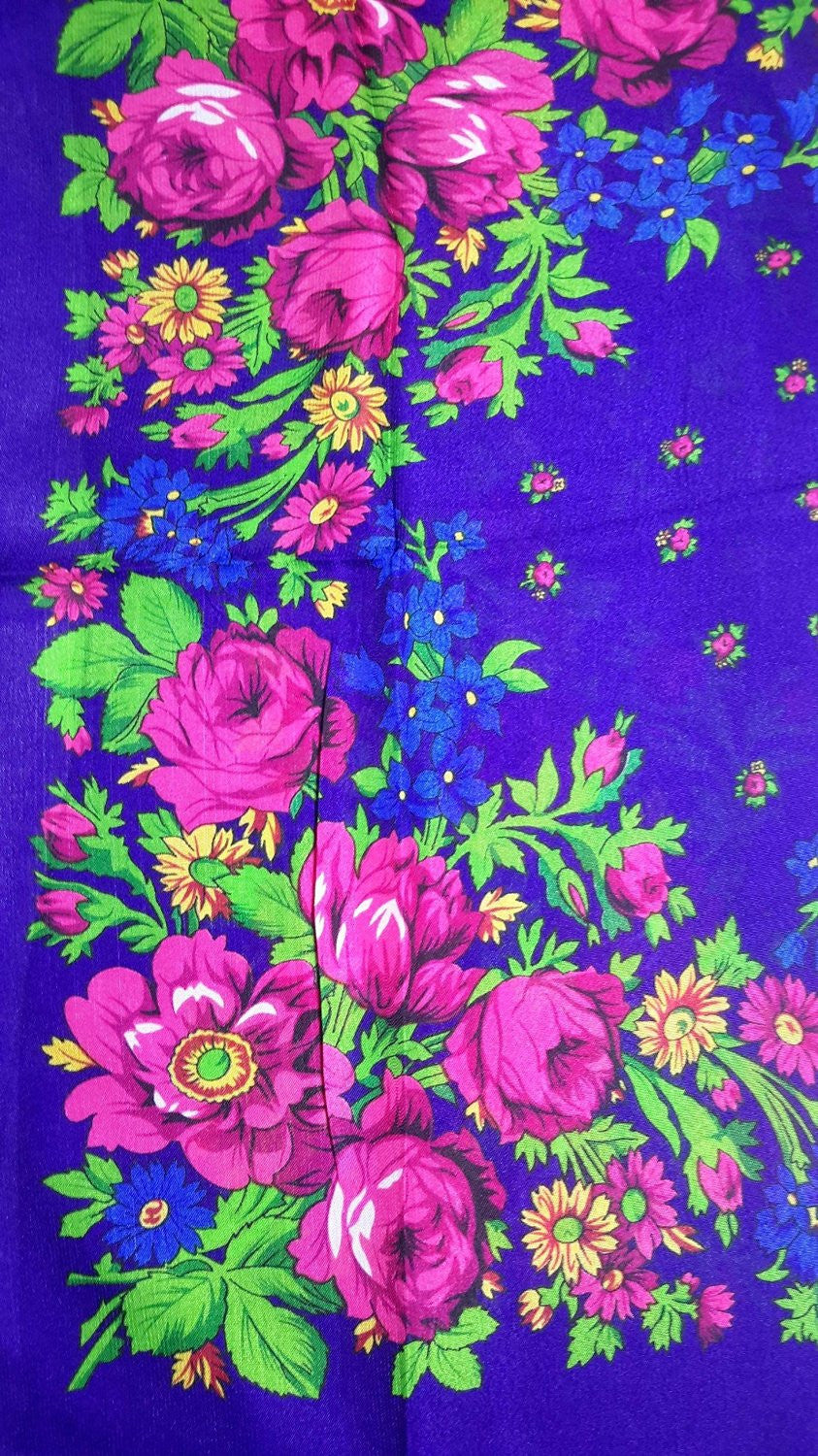 Traditional Polish Folk Head Scarf - Classy Floral Collection - Blue - Taste of Poland
 - 2