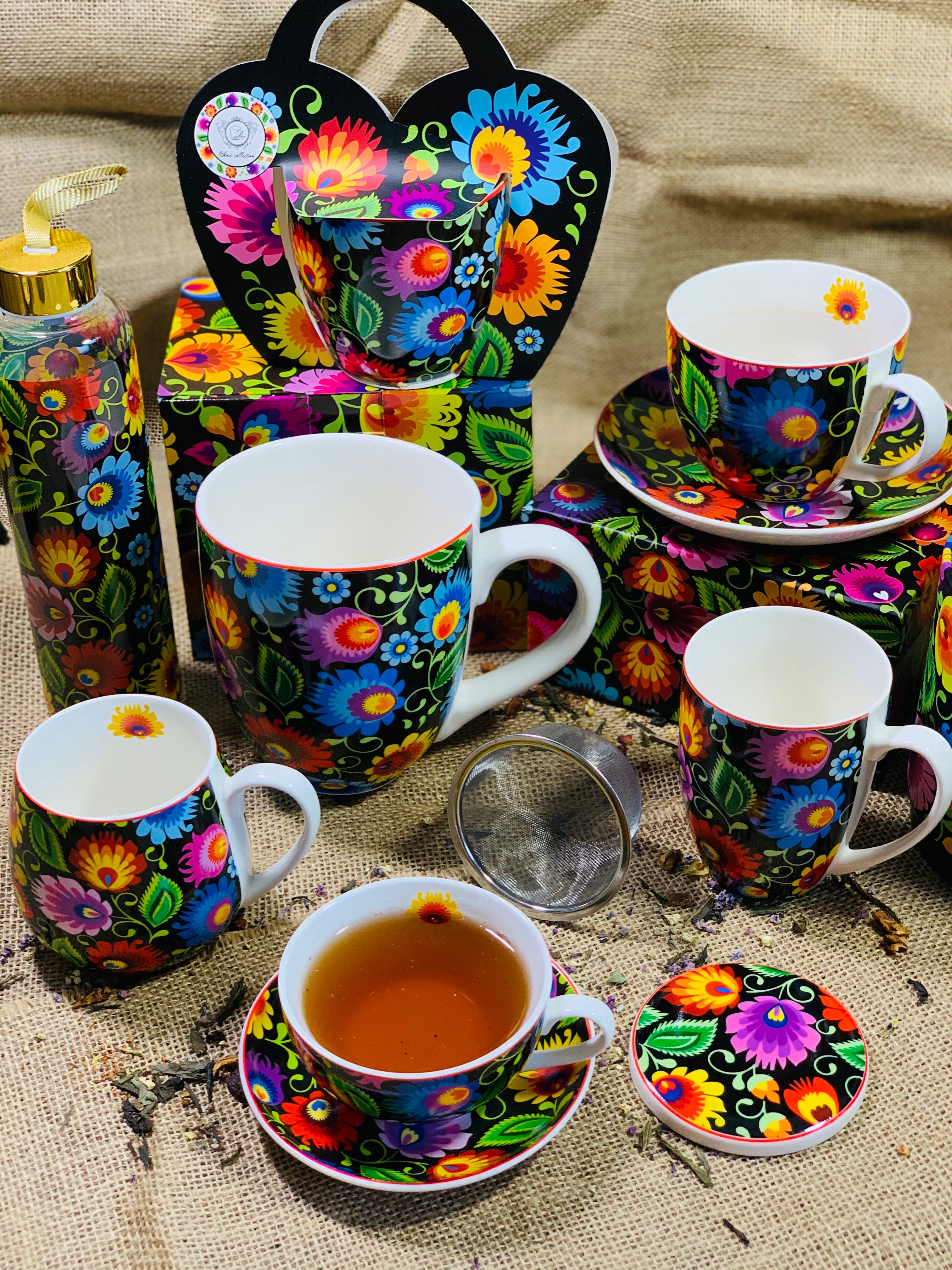 Polish Folk Art Porcelain Barrel Mug, 430ml - Lowicz Black