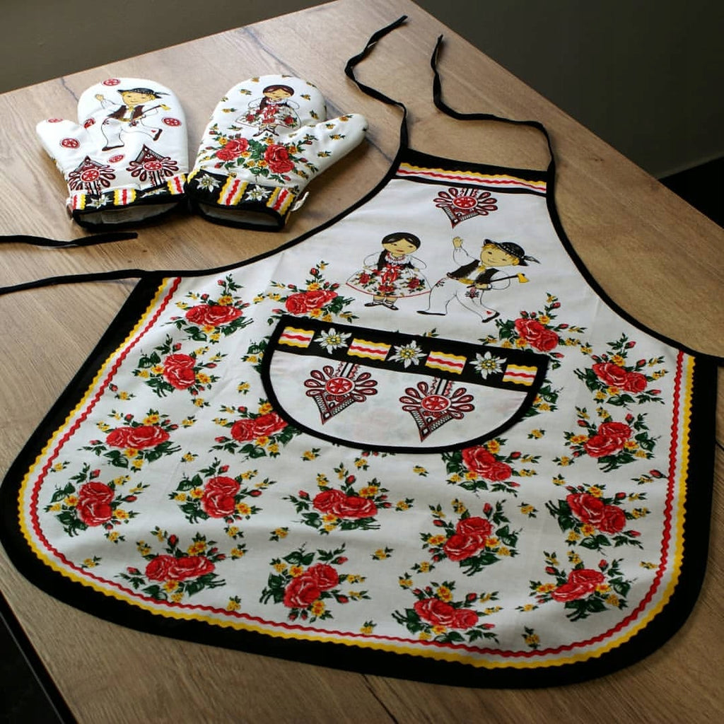 Polish Folk Art Highlander Kitchen Apron (White)