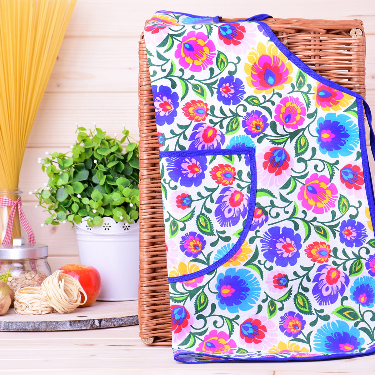Polish Folk Art Lowicz Flowers Kitchen Apron (White)