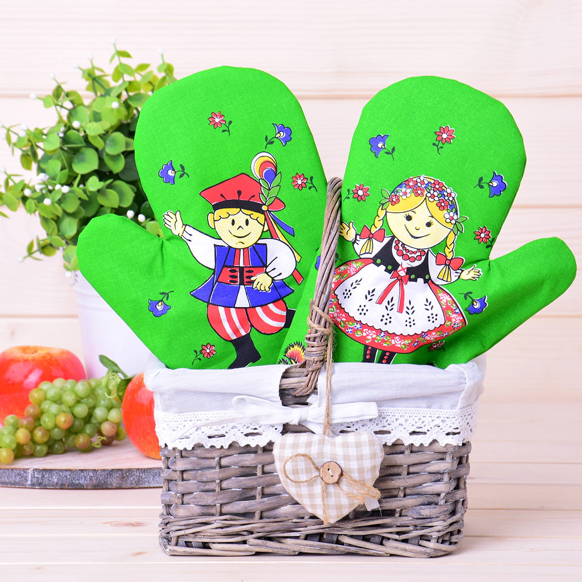 Polish Folk Art Krakow Lowicz 2 Oven Mitts (Green)