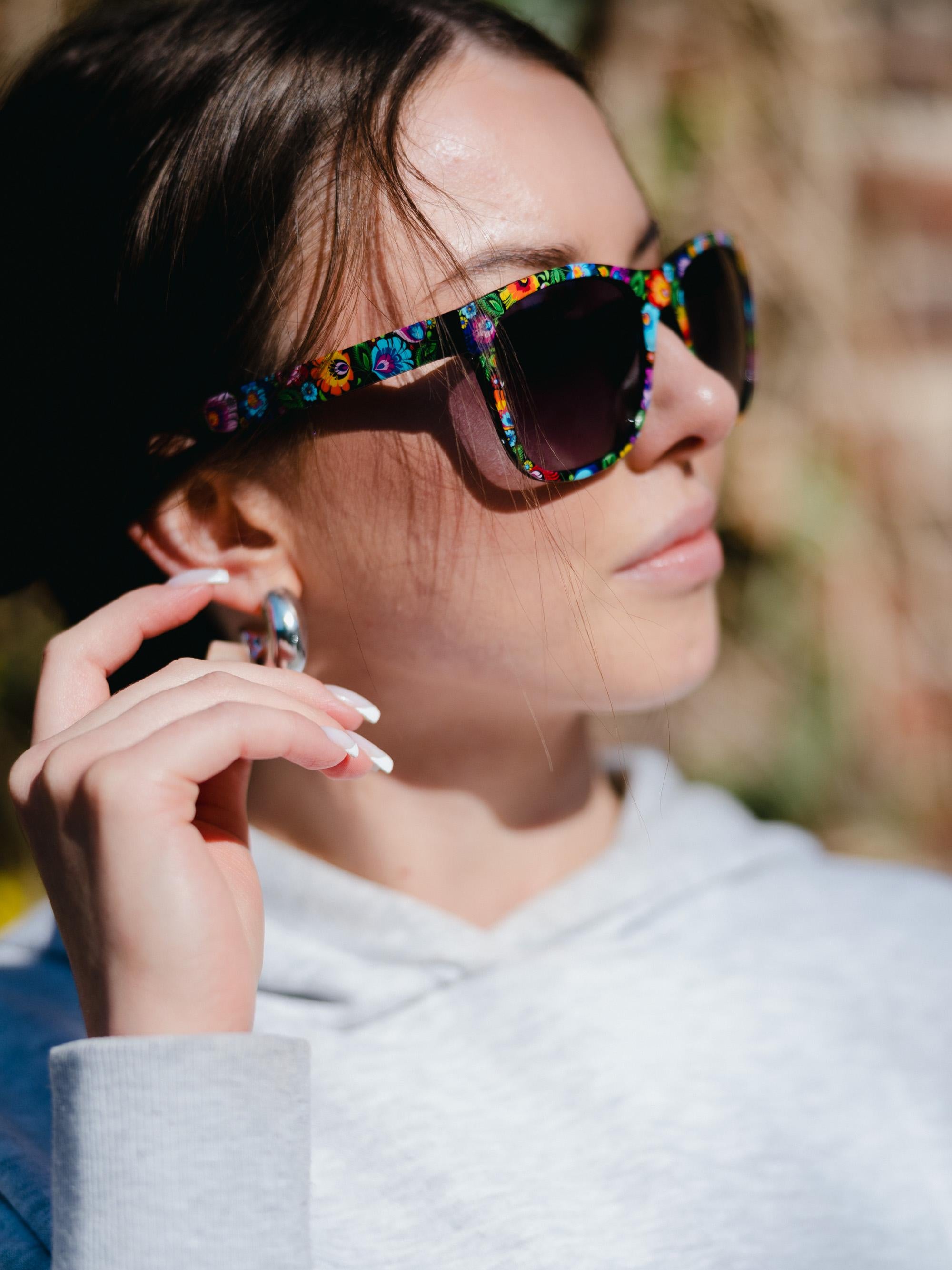 Polish Folk Art Floral Lowicz Black Sunglasses in Case